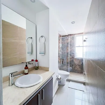1 Bedroom Morros. Access