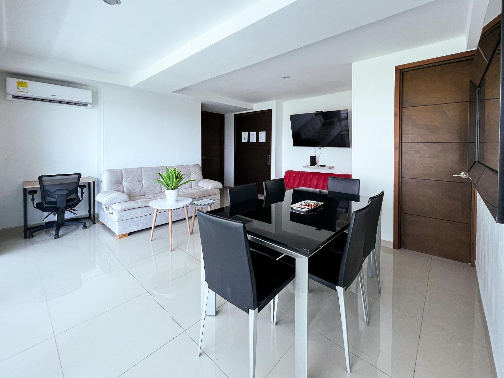 1 Bedroom Morros. Access Apartamento Cartagena
